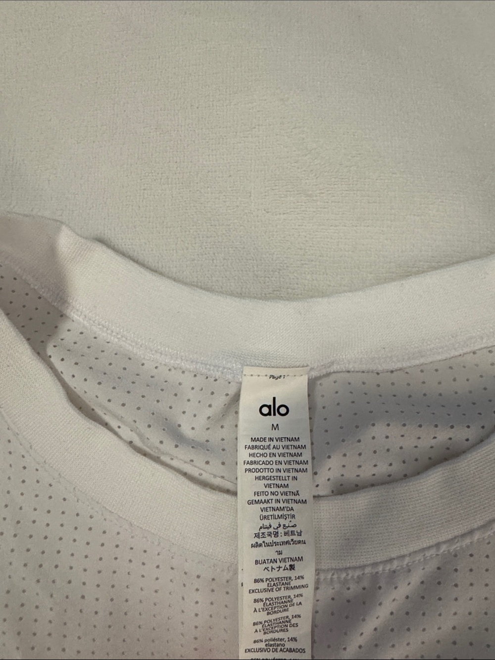 ALO Yoga White Mesh Cropped Top - Picture 3 of 3